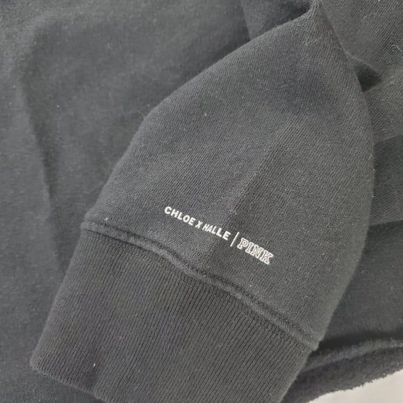 PINK Cropped Hoodie Small S Oversized Chloe Halle Black Pullover Active Shrt Top - Picture 4 of 4